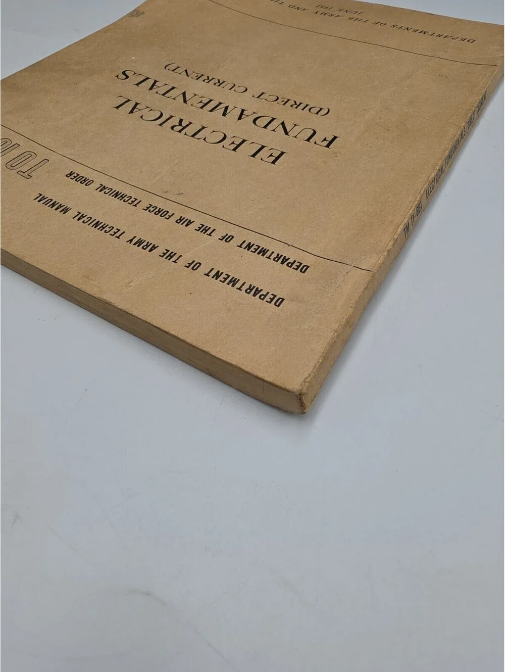 Electrical Fundamentals Direct Current TM11-661 TO 16-1-218 Army Air Force 1951